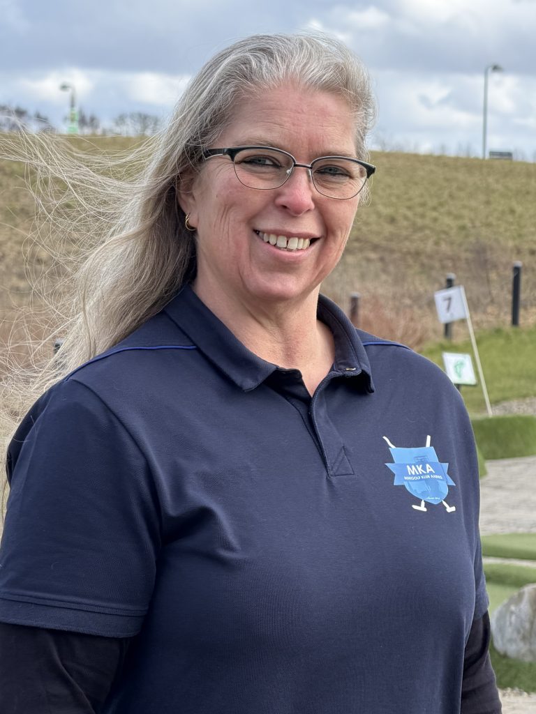 Lone Winther minigolfspiller